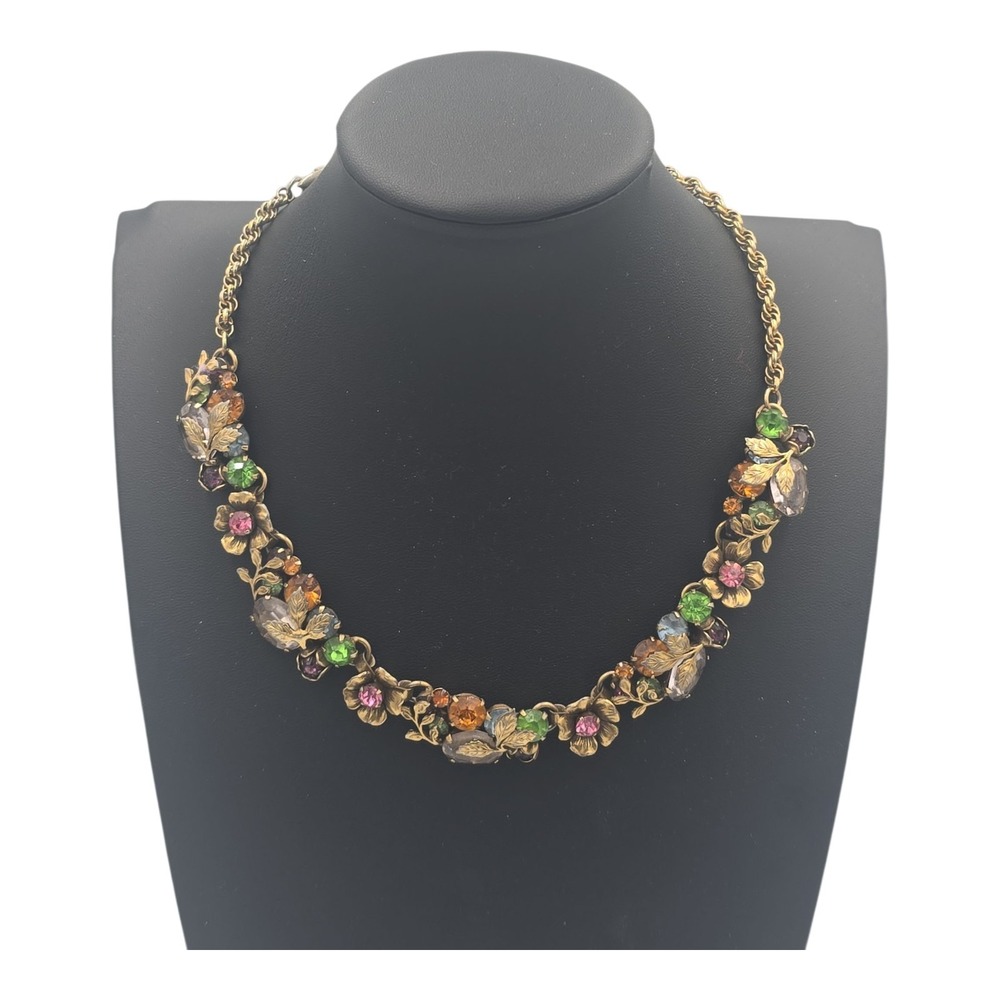 Vinrage 1960s-1970s Beaded Necklace